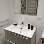 Au Kaycedra *
